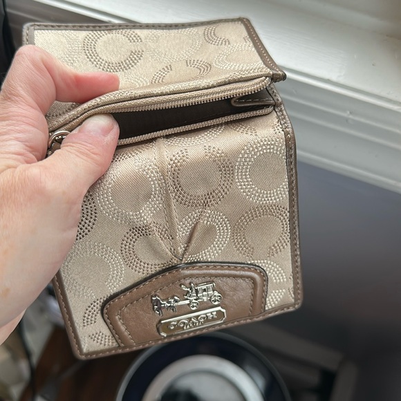 COACH Wallet Vachetta Leather trim - Picture 6 of 8